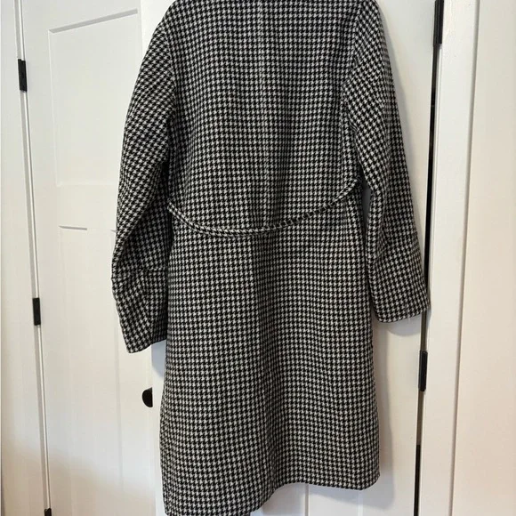 🤍 Bernardo Houndstooth Longline Coat – NWT, Size M 🖤 - Picture 7 of 9